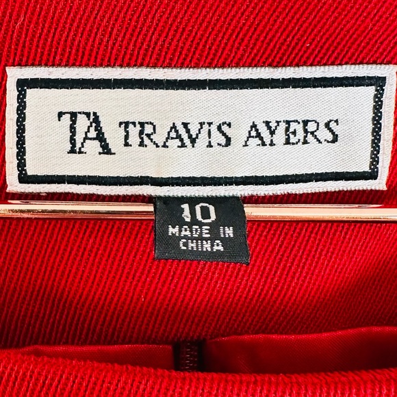 Vintage Travis Ayers Holiday Red Sleeveless Floral Embroidered Blouse Top - Picture 10 of 12